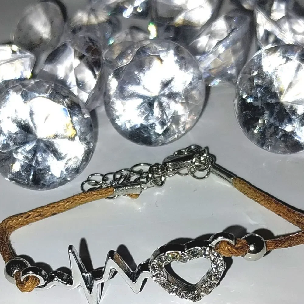 Super cute girls bracelet - Picture 6 of 6